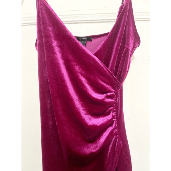 Forever 21 Velvet Wrap Bodycon - Picture 3 of 4